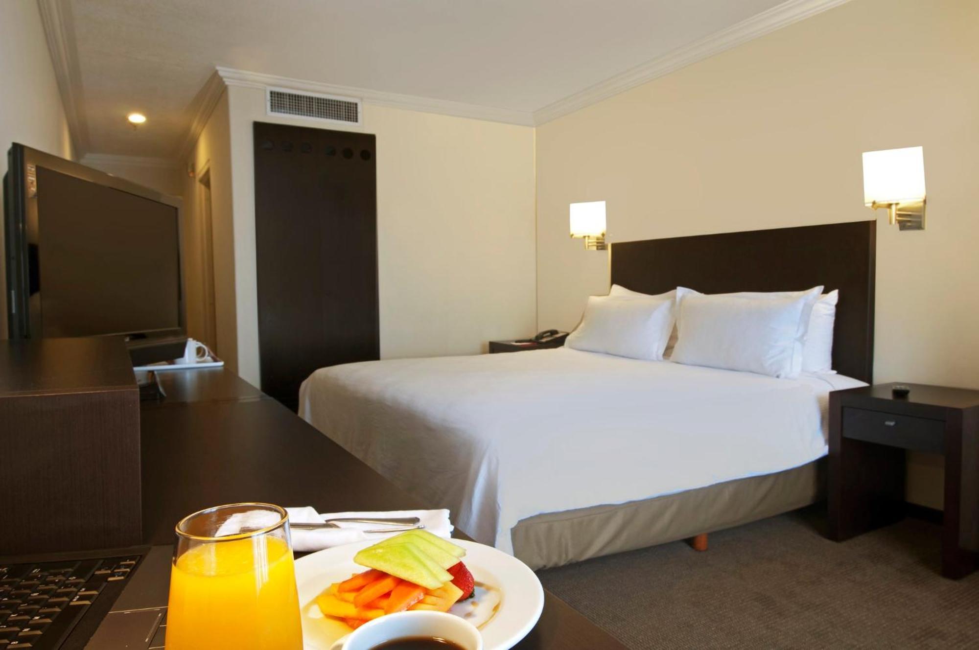 Fiesta Inn Toluca Centro Dış mekan fotoğraf