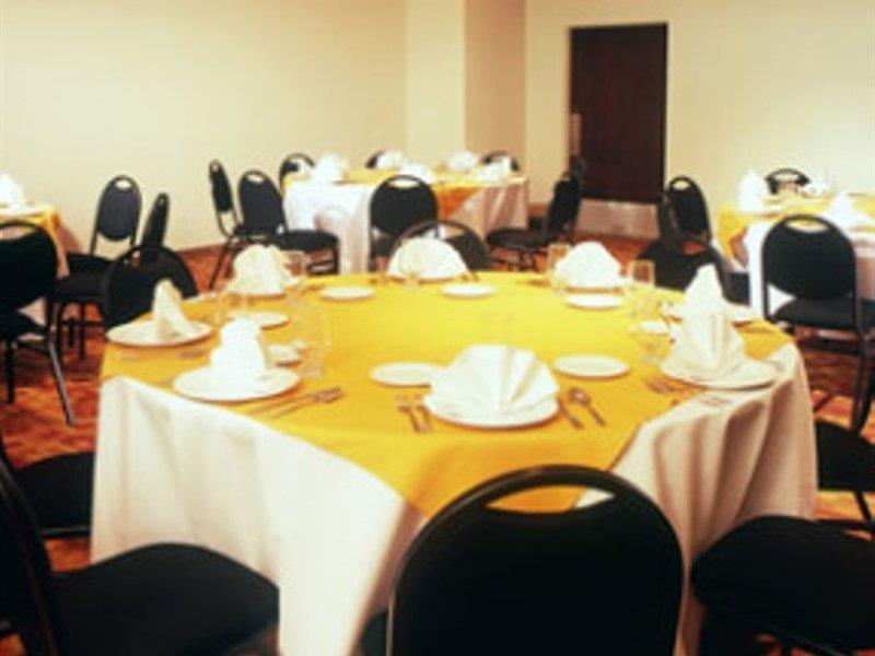 Fiesta Inn Toluca Centro Dış mekan fotoğraf