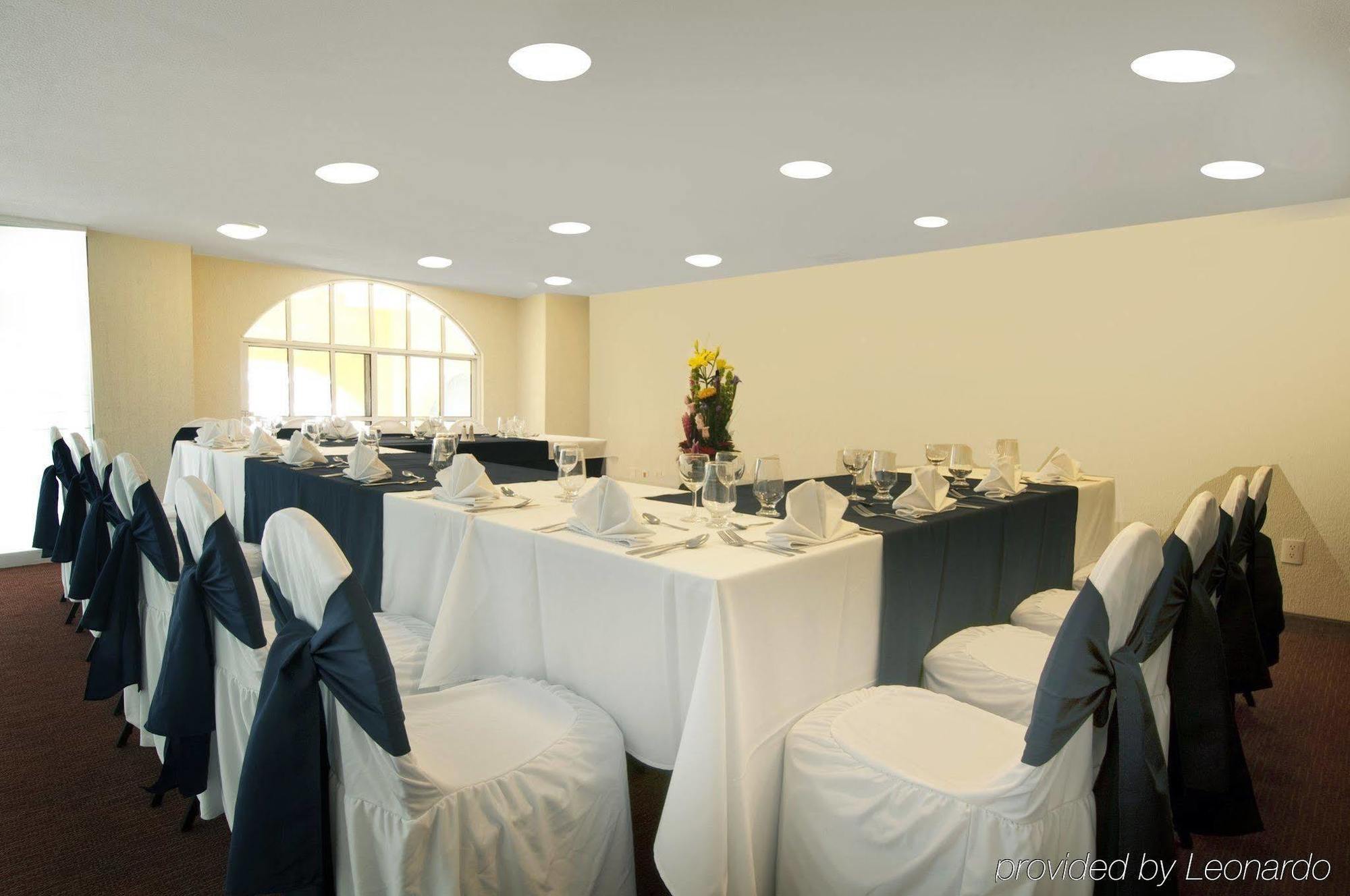 Fiesta Inn Toluca Centro İş olanakları fotoğraf
