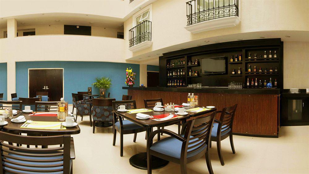 Fiesta Inn Toluca Centro Dış mekan fotoğraf